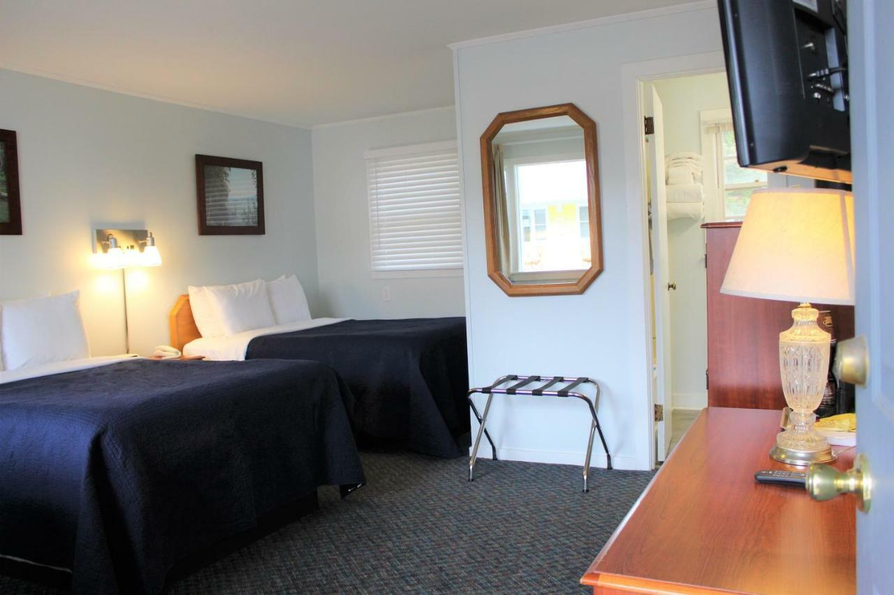 Admiral Motel Lake George Esterno foto
